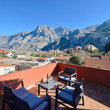 The Right Choice Apartment Kotor Exterior photo